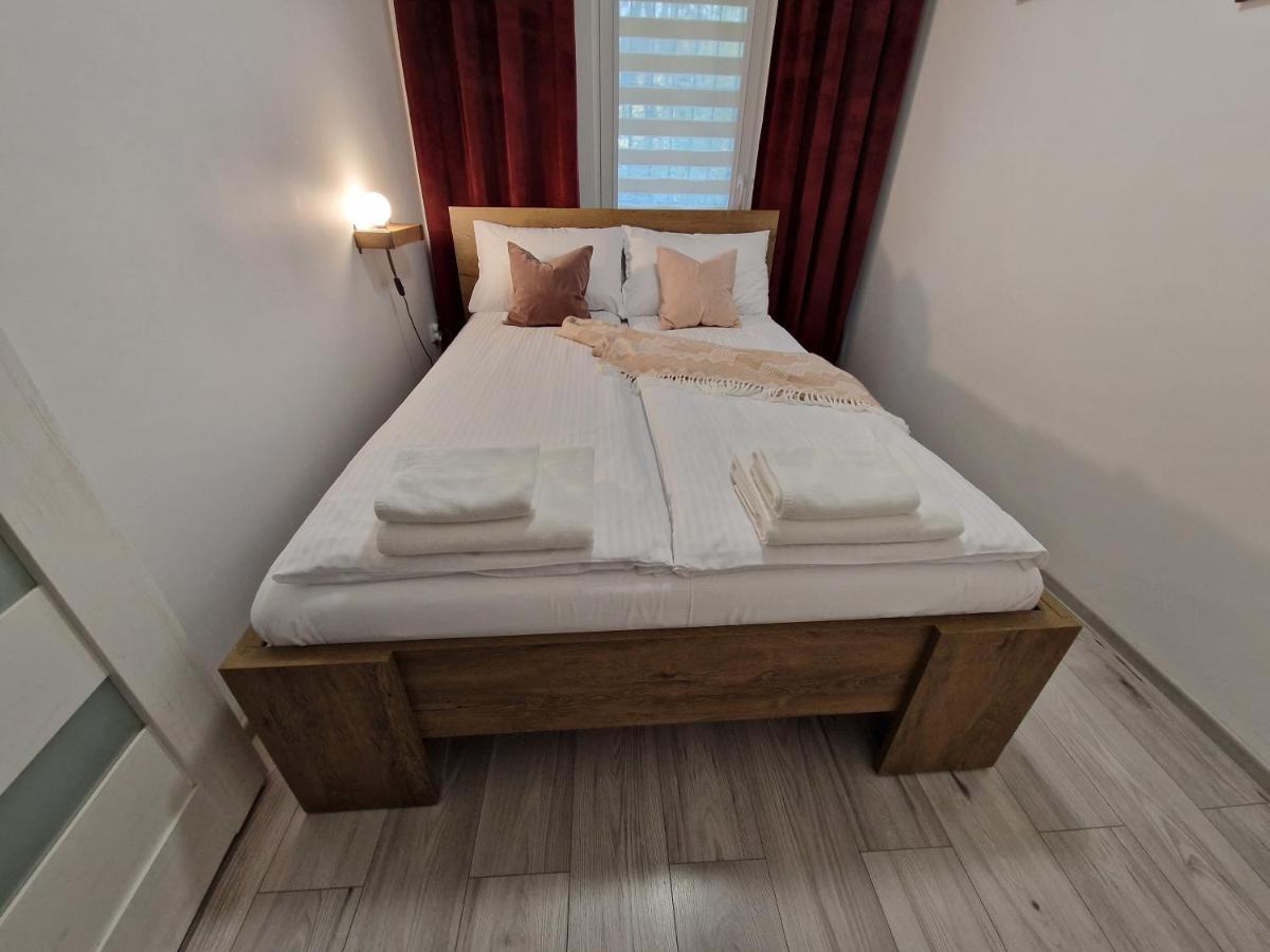Apartament W Srodmiesciu Sanok Exterior foto